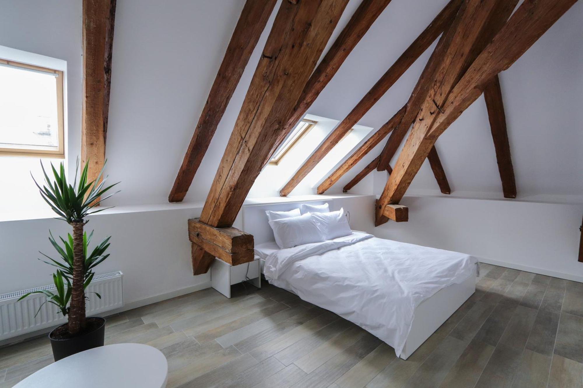 Palatul Lugoj Apartman Kültér fotó