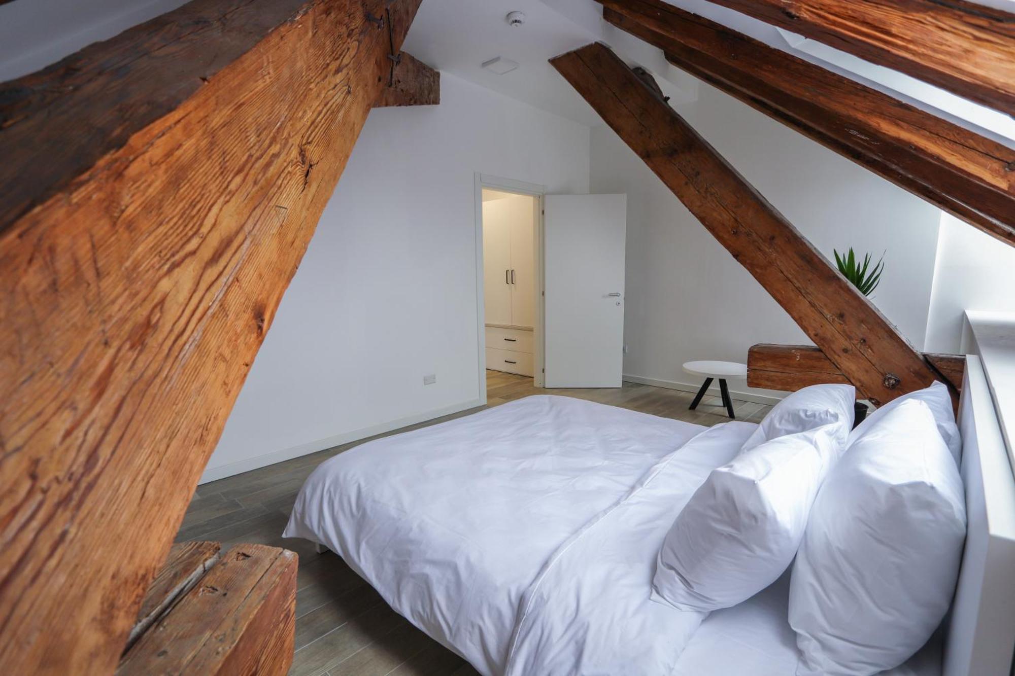 Palatul Lugoj Apartman Kültér fotó