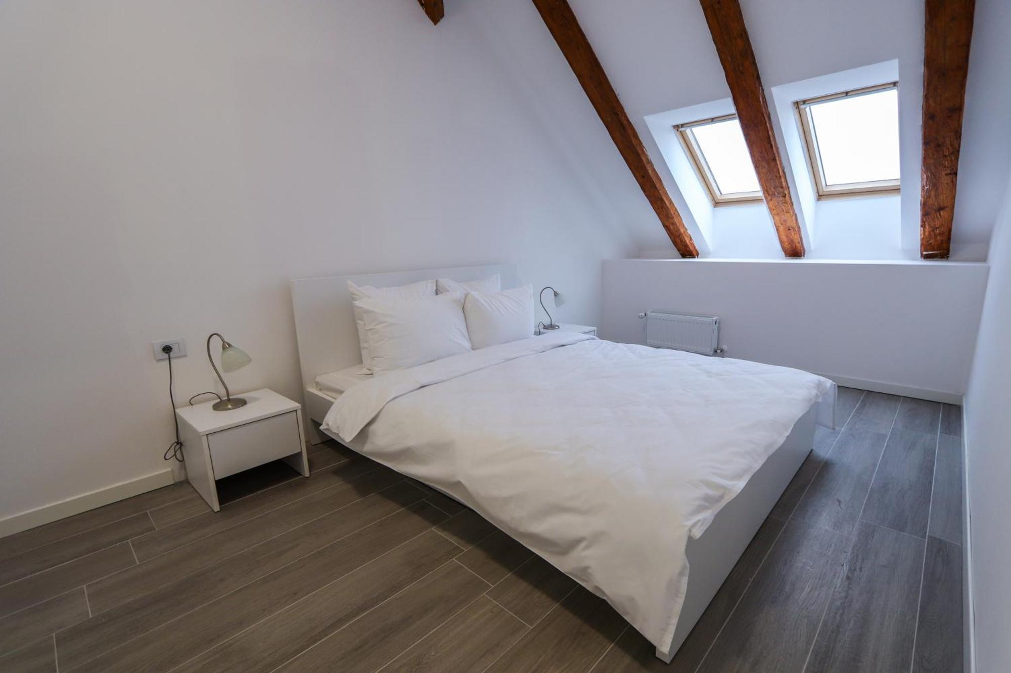 Palatul Lugoj Apartman Kültér fotó